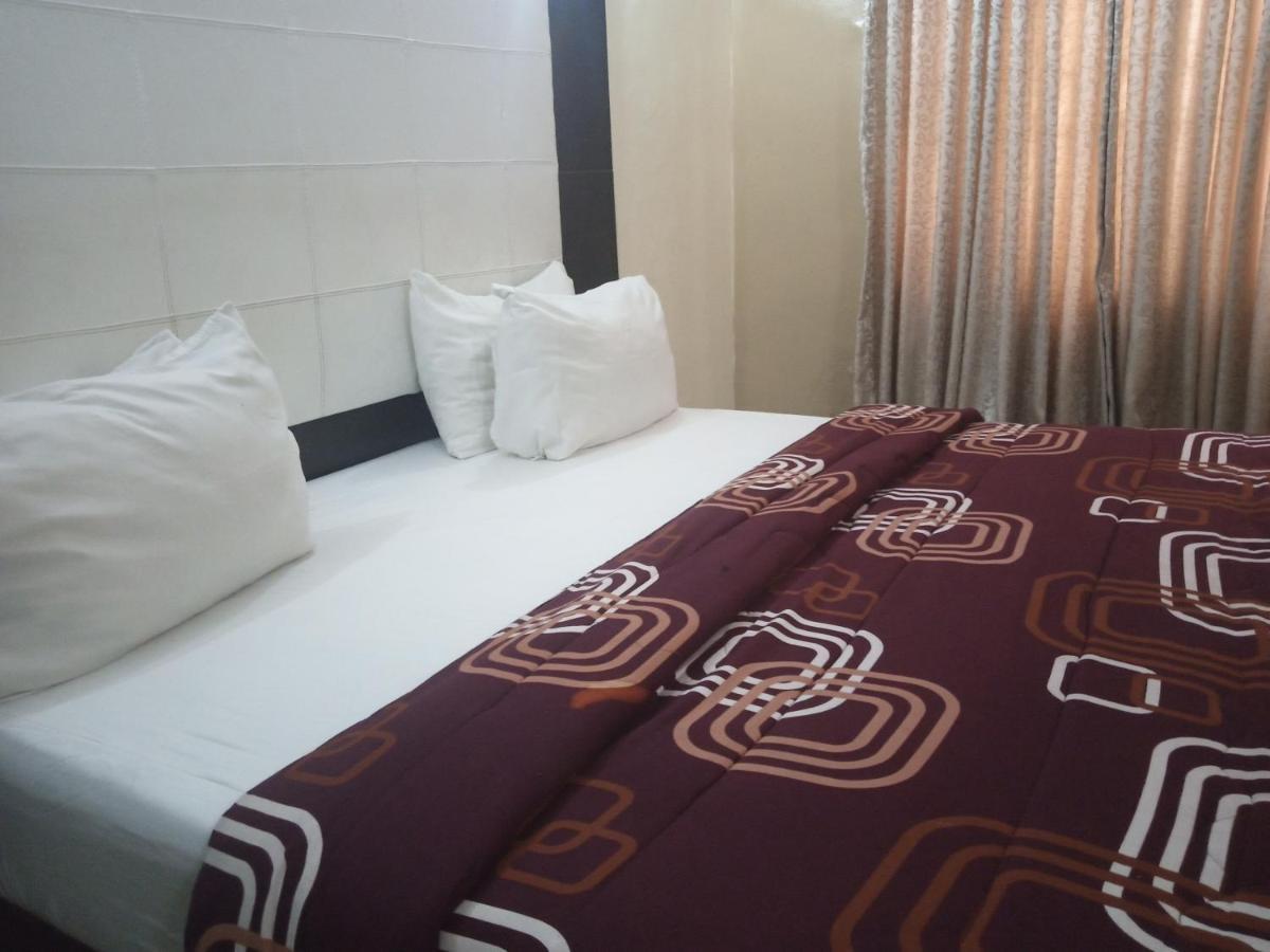 Alluring View Hotel - Toyin Sreet Ikeja Exterior foto